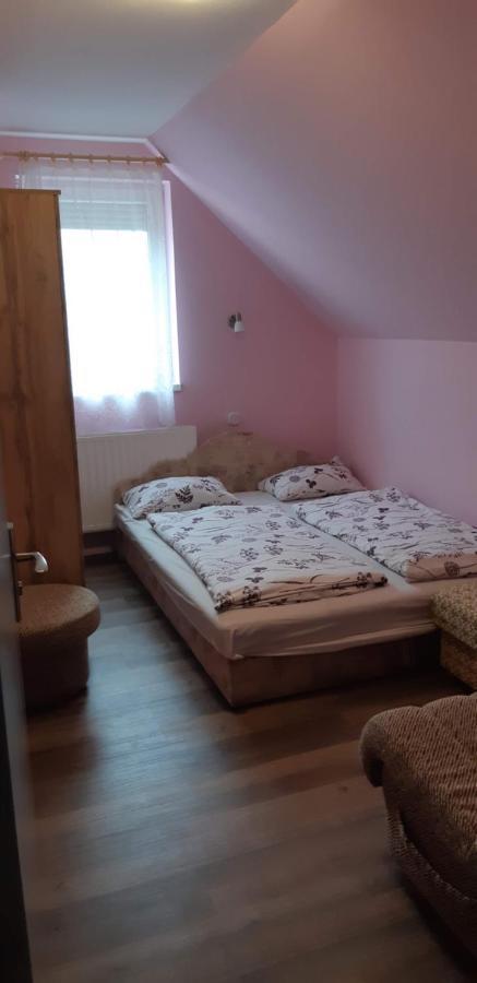 Rozsa Apartment Hajduszoboszlo Ngoại thất bức ảnh